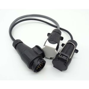 Towing adaptor with 13pin plug to 7S & 7S sockets