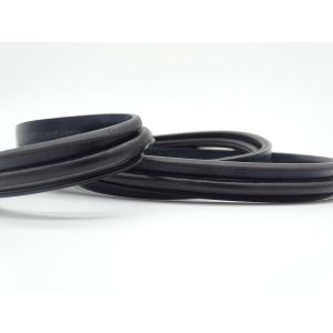 Thetford rubber door seal for service door 4
